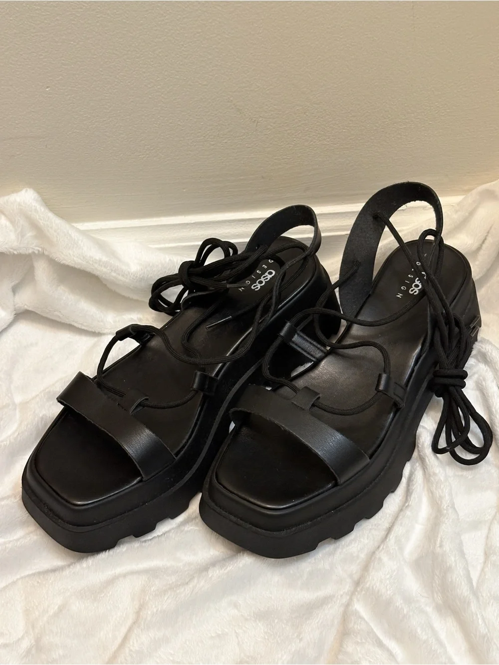 ASOS Design Black Toni Tie Leg Flatform Strappy Lace Up Platform Chunky Sandals